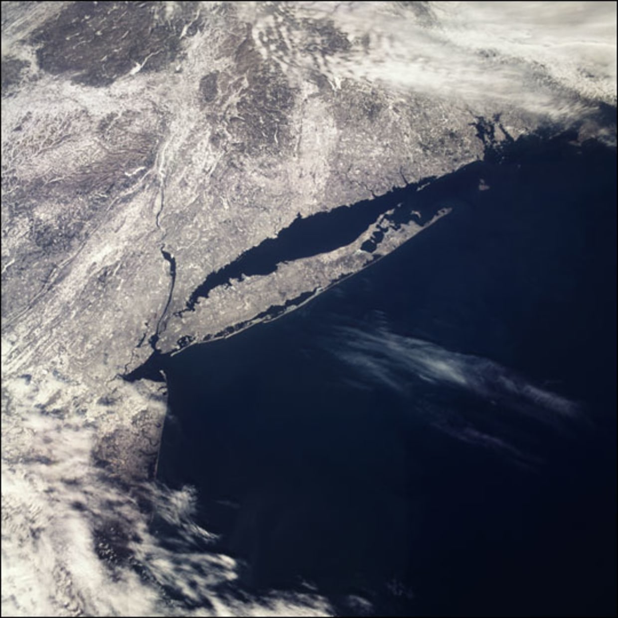 Did asteroid cause ancient N.Y. tsunami?